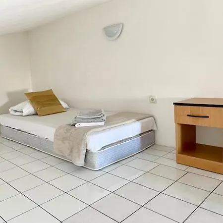דירה Big First Floor Near Arena And Centre