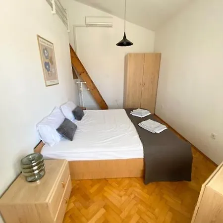 דירה Big First Floor Near Arena And Centre פולה